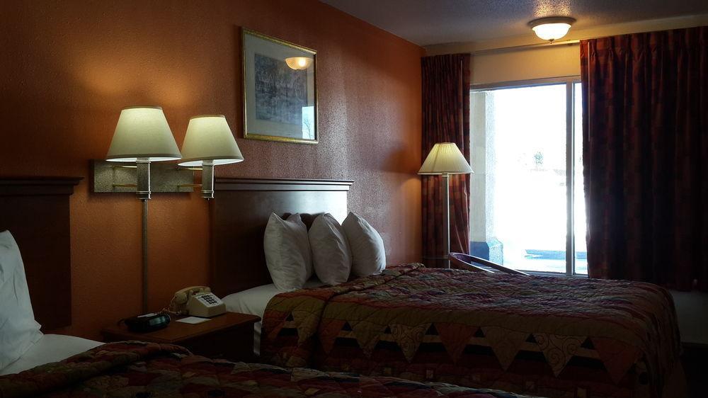 Days Inn By Wyndham Christiansburg Exterior foto