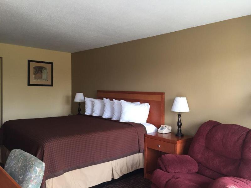 Days Inn By Wyndham Christiansburg Exterior foto